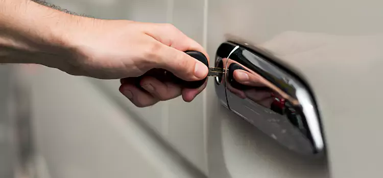 Why Choose Our Auto Locksmith Team in Honolulu, HI?